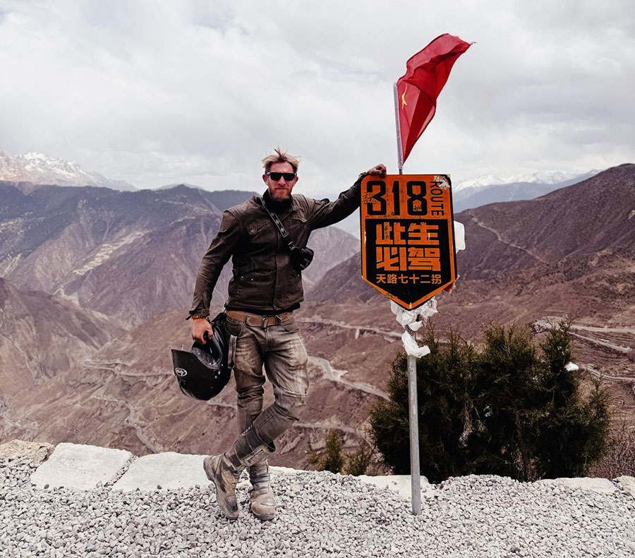 The Scrambling Nomad
