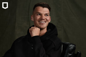 Discover how Ben Francis turned a passion for fitness into the global brand Gymshark. From humble beginnings to a fitness empire, read his inspiring journey and entrepreneurial advice.