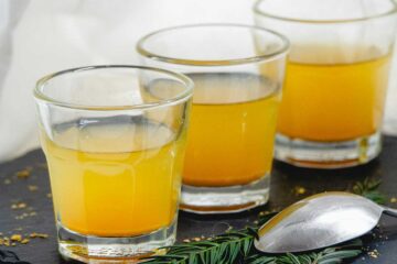 Health Benefits of Ginger Shots | The key ingredient in ginger shots — ginger root. DIY Ginger Shot Recipe Ingredients: 100g fresh ginger root... health benefits of ginger shot when to drink ginger shots best time to take a ginger shot ginger shot recipe