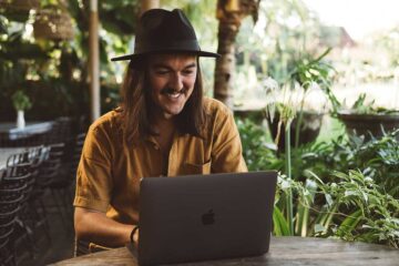 Wellness on the Move: How to Stay Healthy While Working Remotely Abroad